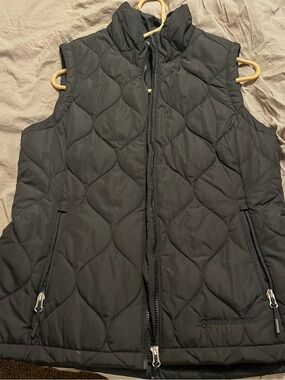 Free Country Black Quilted Insulated Women's Vest